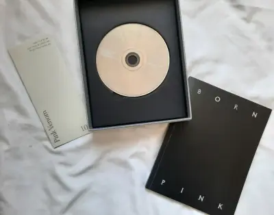 álbum "Born Pink" Blackpink original - miniatura 4