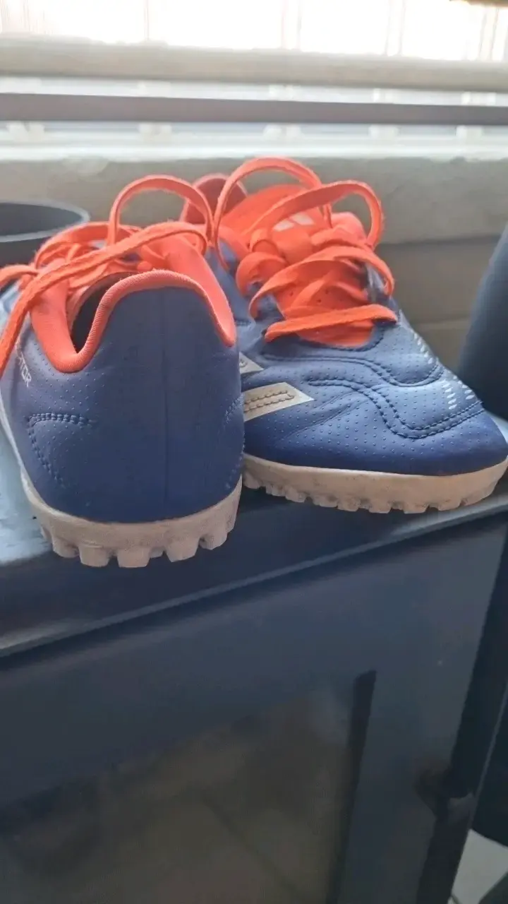 Zapatillas de fútbol Adidas Predator para niños - 4