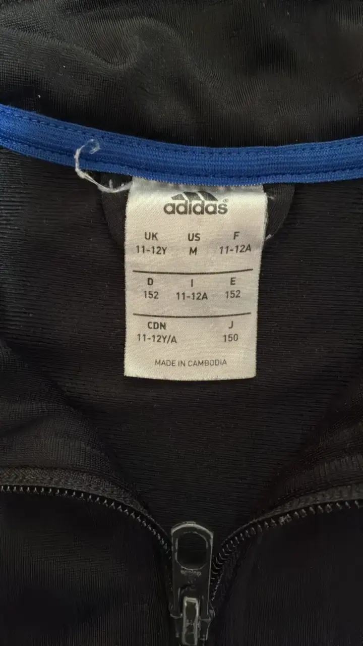 Chaqueta deportiva Adidas negra y azul para niños - 3