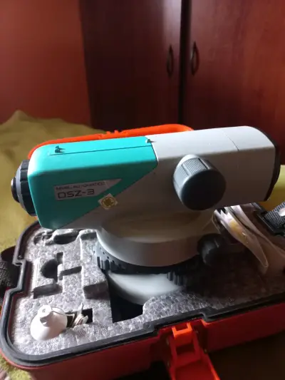 Nivel automático DSZ-3 con estuche resistente - miniatura 1
