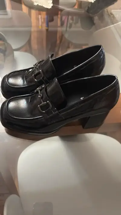 Zapatos de tacón Weide negros con hebilla - miniatura 2