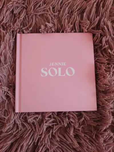 single "Solo" Jennie original - miniatura 1
