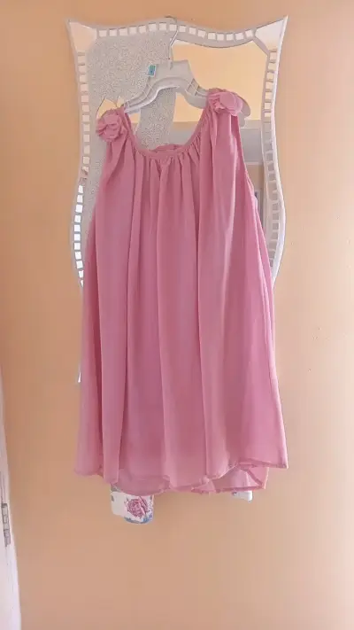 Conjunto de blusa rosa y leggings florales para niña - miniatura 2