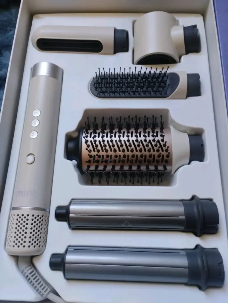 Secador Multistyler 6 en 1 Mint con Accesorios - 1