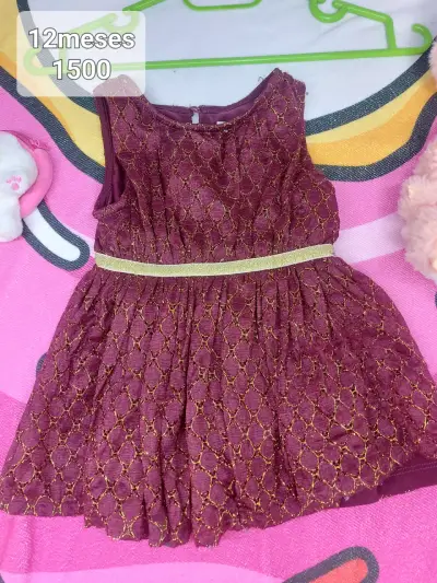 Vestido de bebé burdeos con detalles dorados - miniatura 1