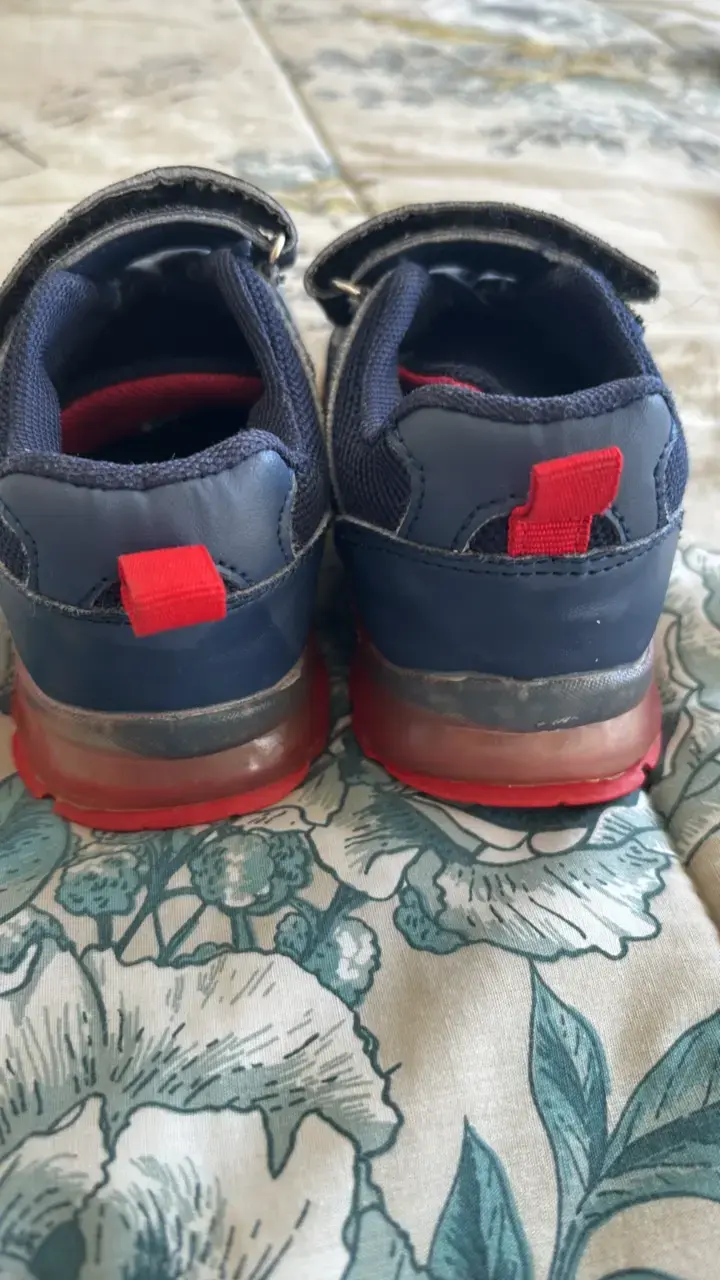 Zapatillas deportivas para niños azul y rojo - 3