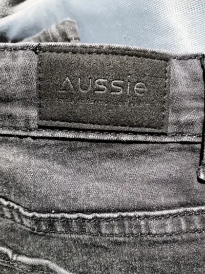 Jeans gris oscuro para mujer Aussie - miniatura 2