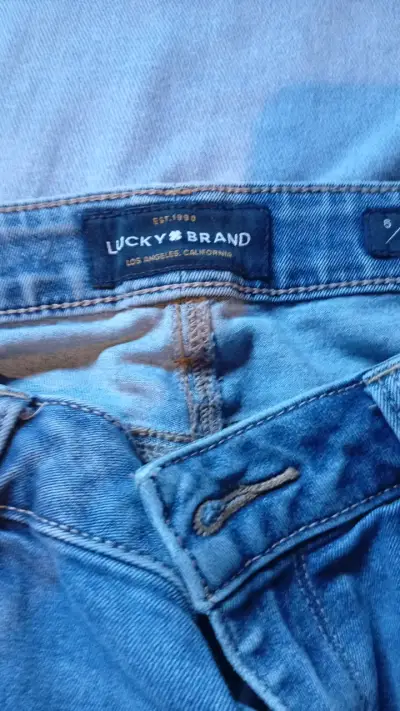 Jeans azul claro Lucky Brand para mujer - miniatura 2