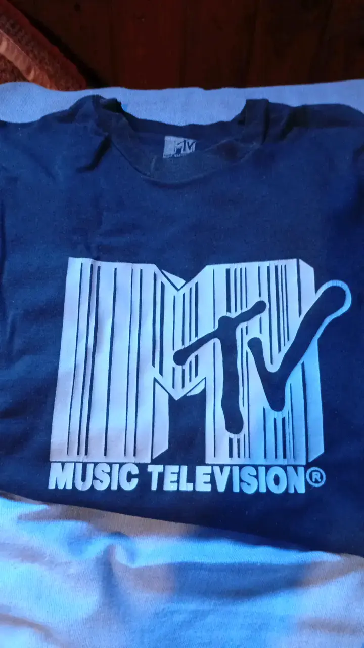 Polera MTV Music Television azul
