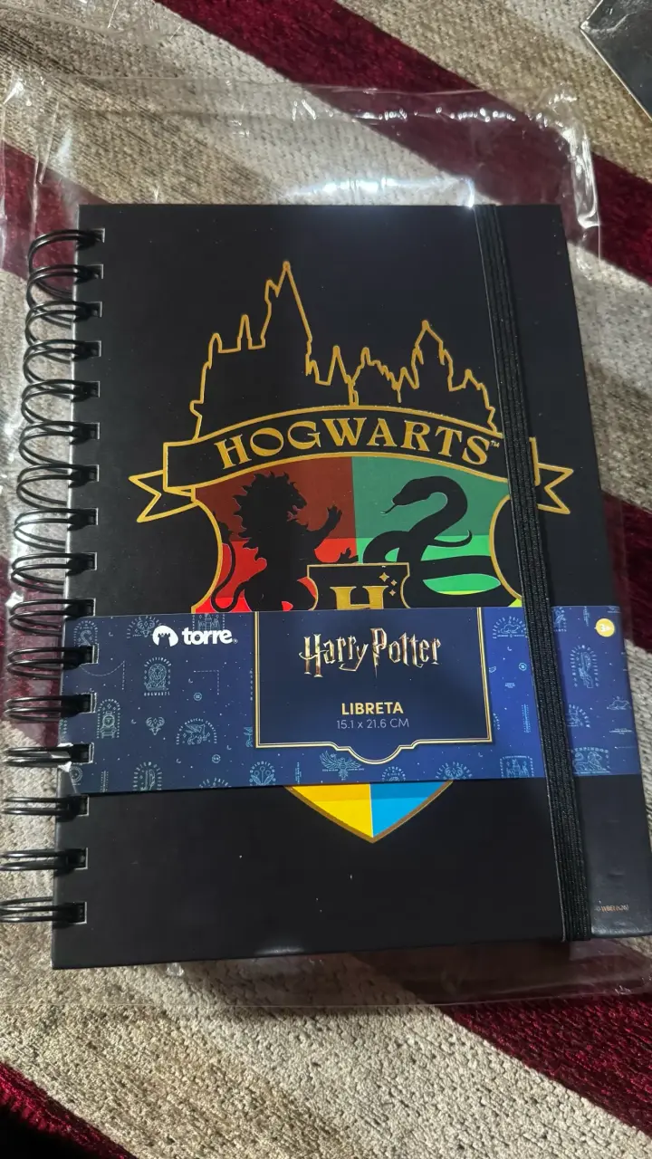 Libreta Harry Potter Hogwarts Torre - 1