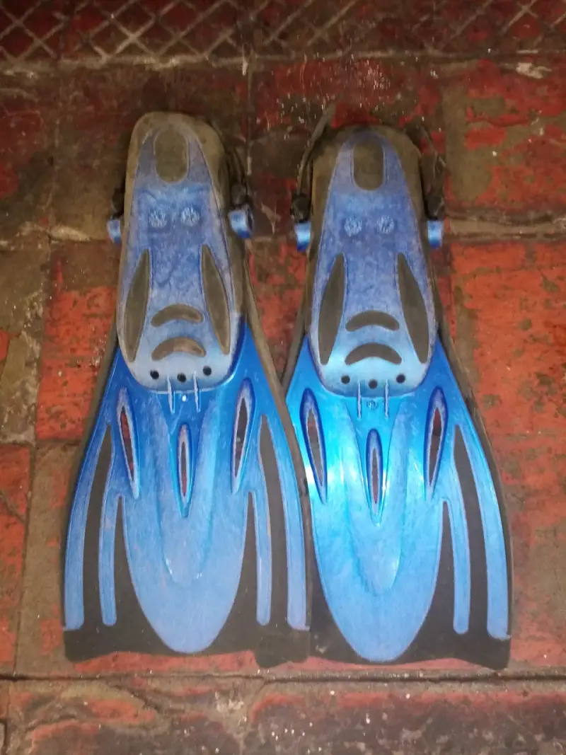 Aletas de buceo azules Cabo Sub Wolf - 2
