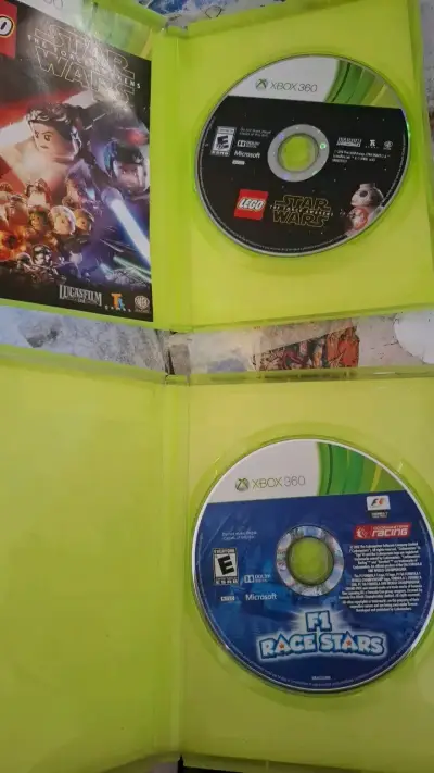 Juegos Xbox 360 LEGO Star Wars y F1 Race Stars - miniatura 2