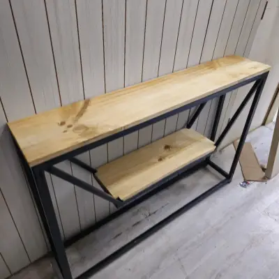 Mesa consola de madera y metal estilo industrial - miniatura 2