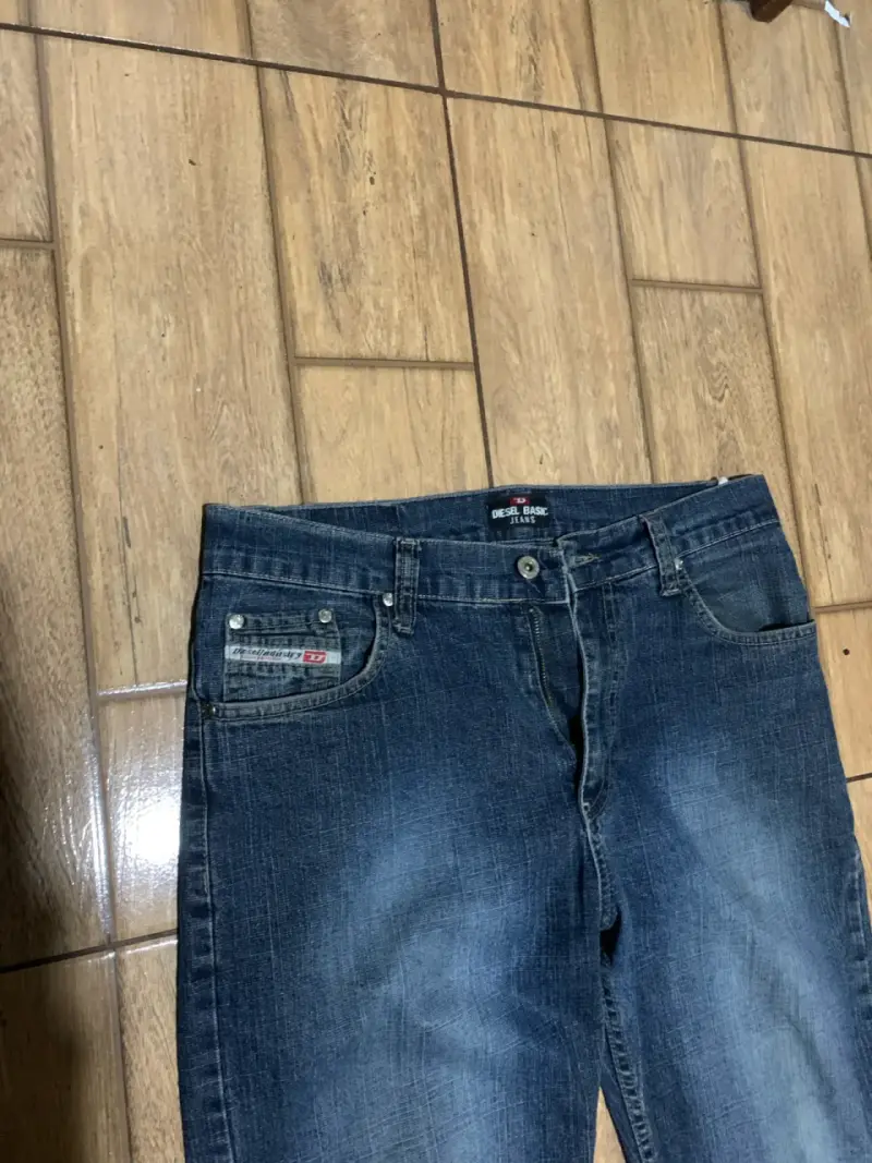 Jeans diésel corte recto - 3