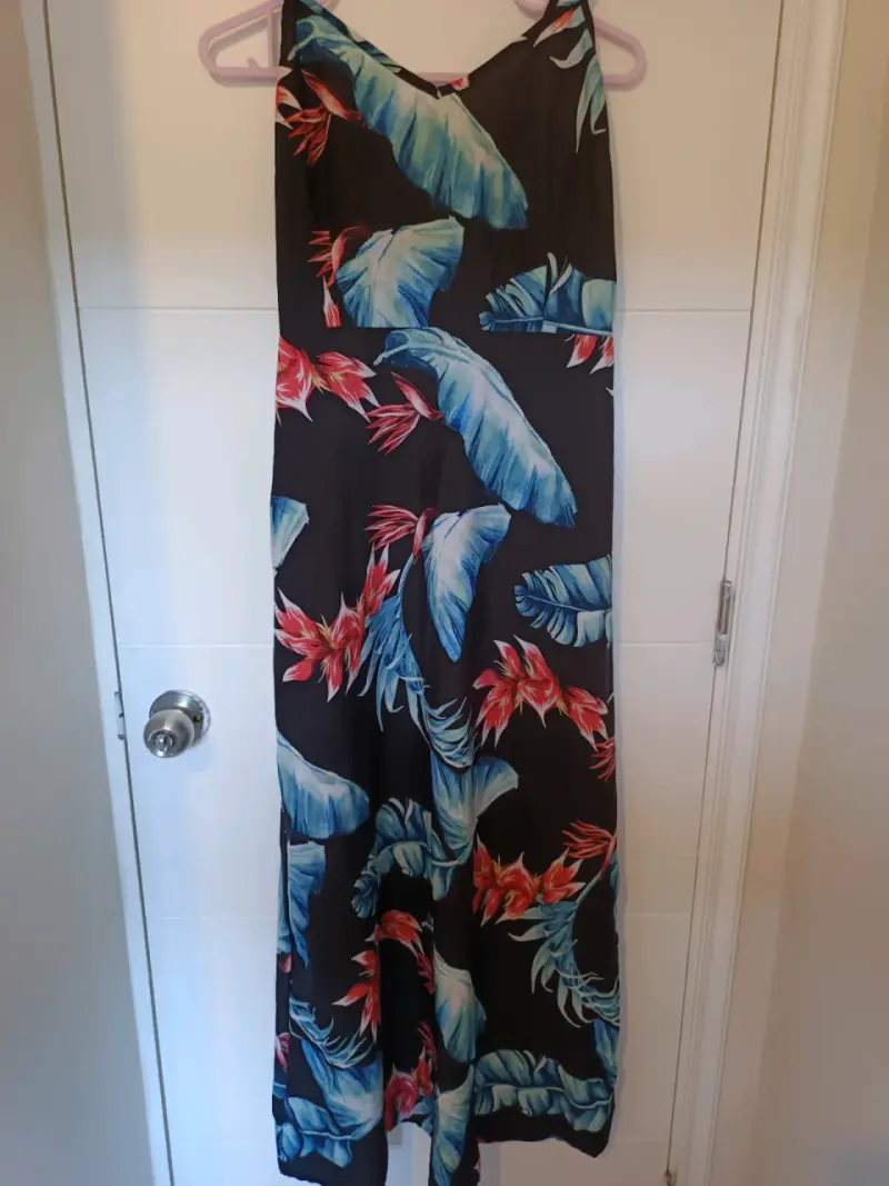 Vestido largo estampado tropical para mujer
