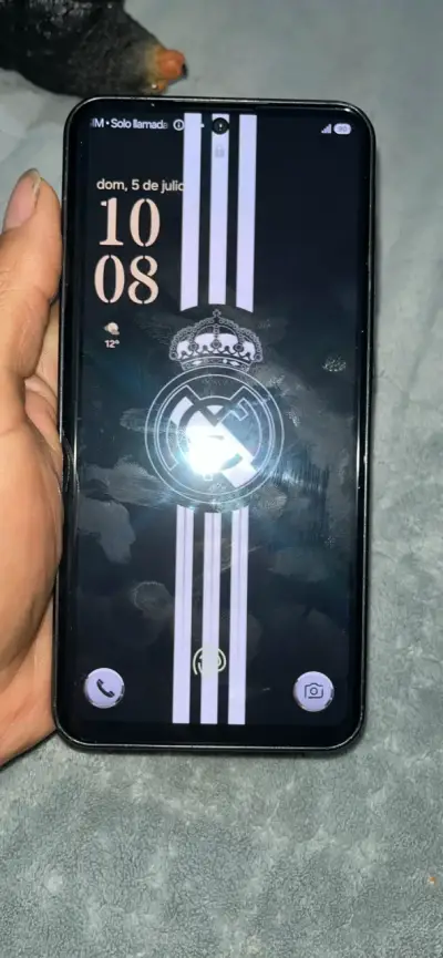 Smartphone Samsung Galaxy en buen estado - miniatura 2