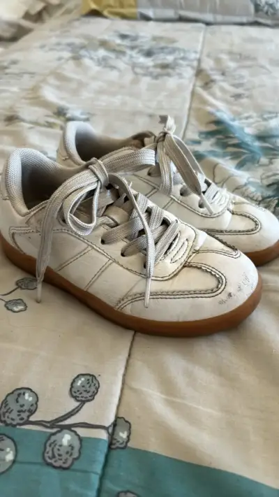 Zapatillas deportivas blancas para niños - miniatura 3