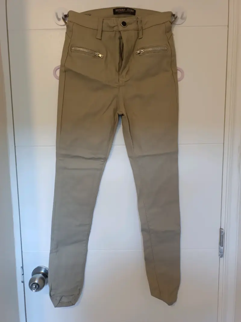 Pantalones beige Menina Jeans con cierres