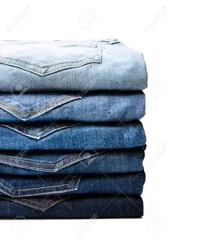 Lote de jeans de mezclilla en varios tonos