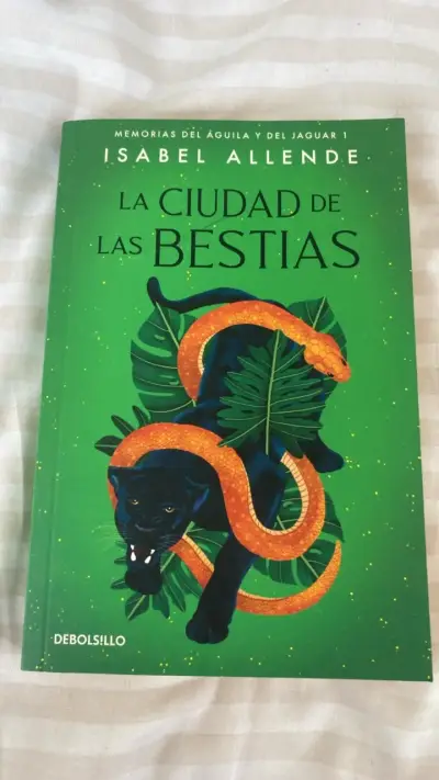 Libro 'La Ciudad de las Bestias' de Isabel Allende - miniatura 1