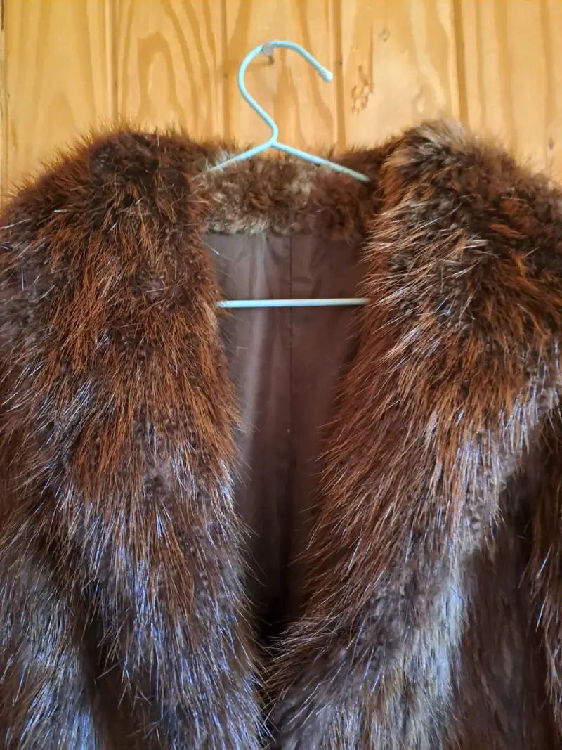 Abrigo de piel de castor talla L Xl - 3