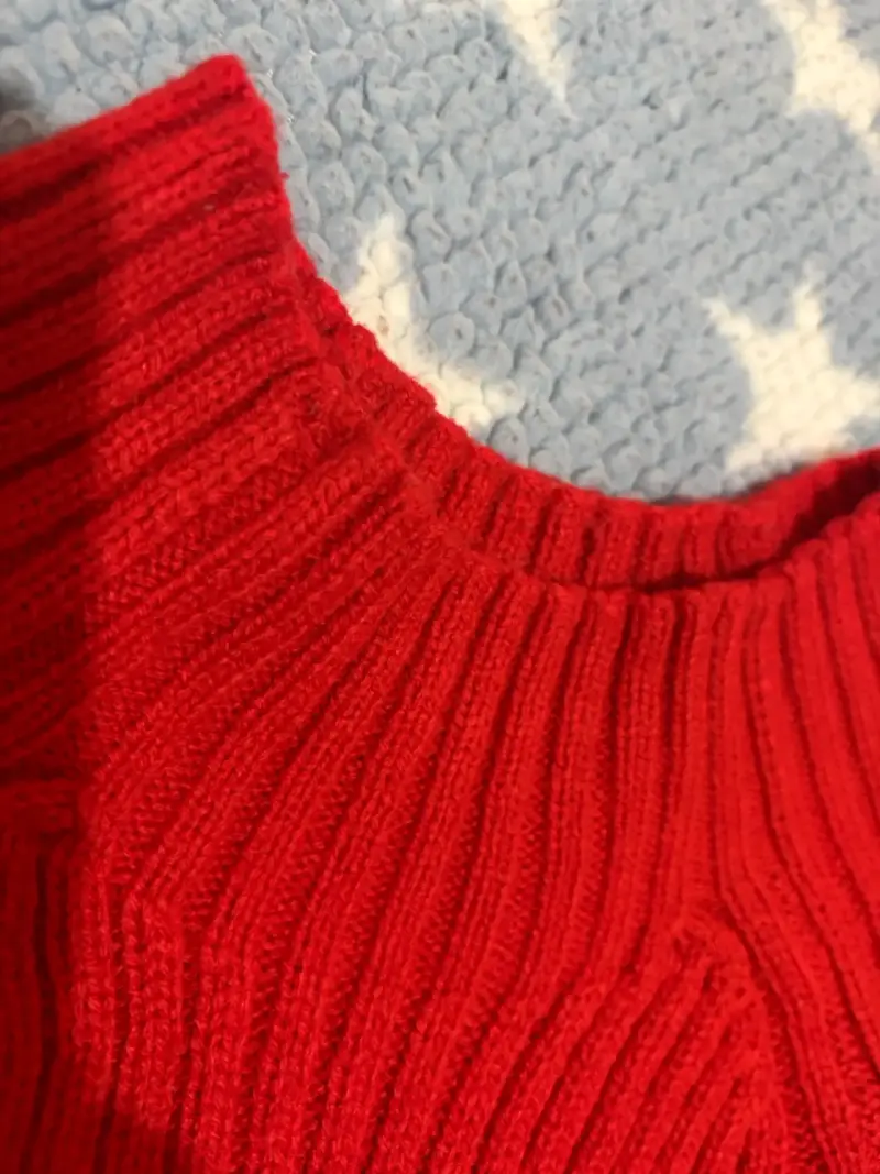 Suéter rojo de punto para mujer - 3