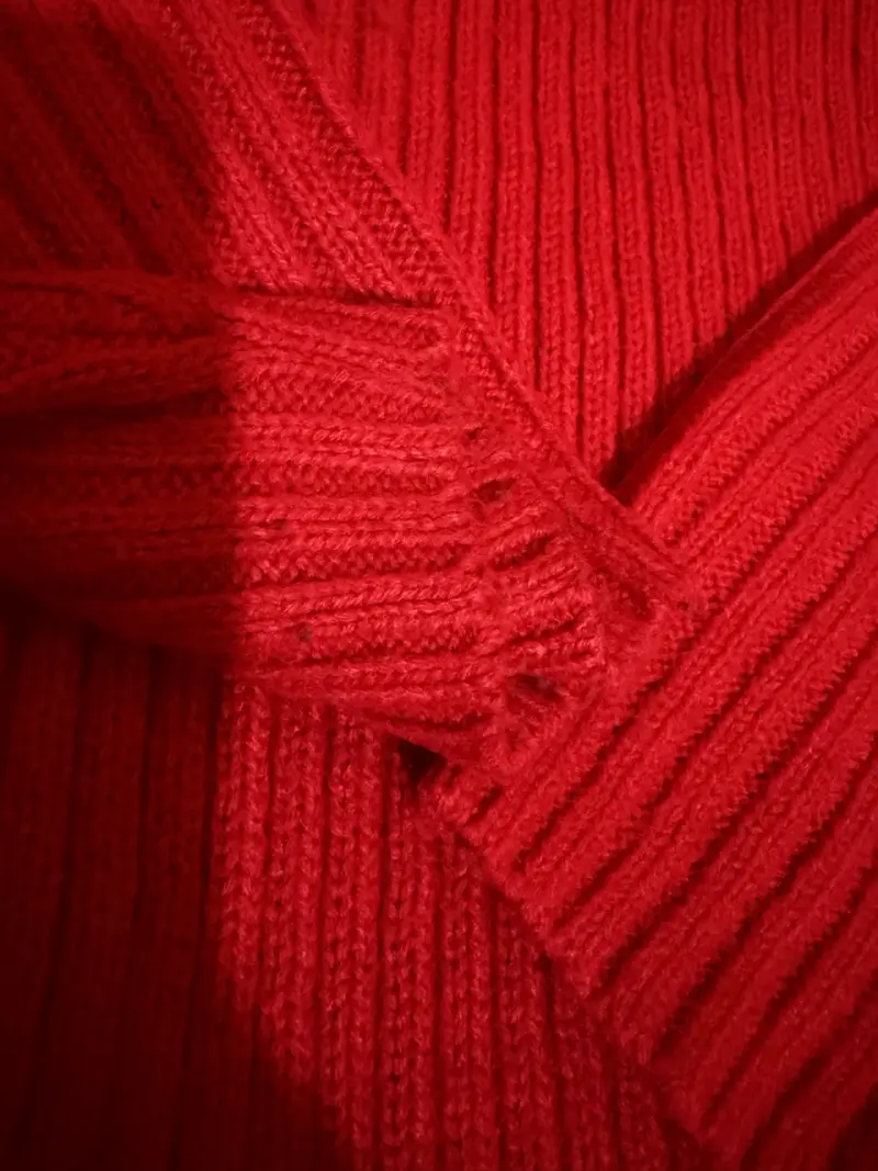 Suéter rojo de punto para mujer - 6