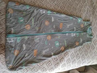 Saco de dormir infantil con diseño de animales - miniatura 1