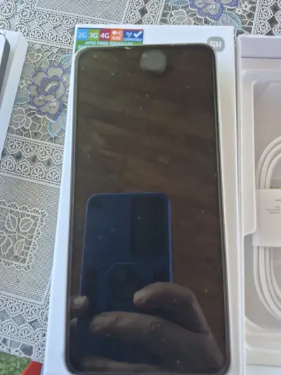 Smartphone Xiaomi 14T con HyperOS y triple cámara - miniatura 5
