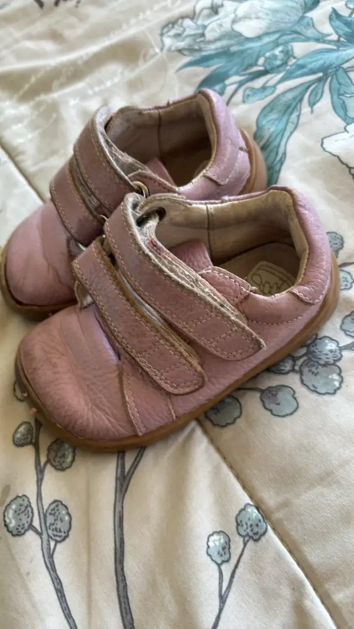 Zapatos GRON ergonómicos bebé rosados con velcro - 4