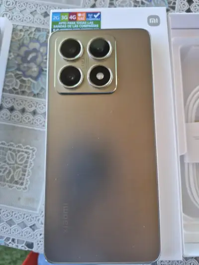 Smartphone Xiaomi 14T con HyperOS - miniatura 2