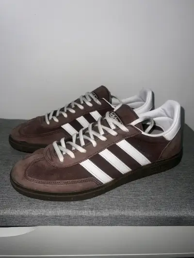 Zapatillas Adidas Spezial marrón y blanco - miniatura 4
