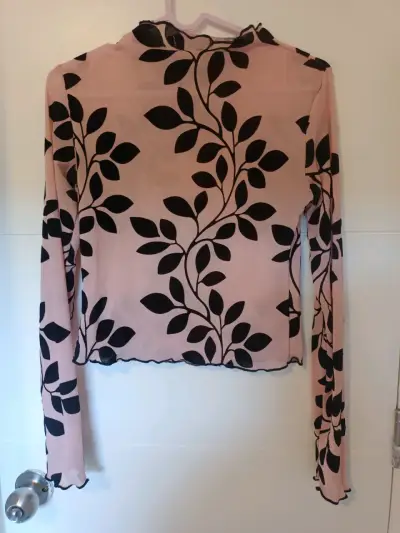 Blusa de manga larga con estampado de hojas - miniatura 2