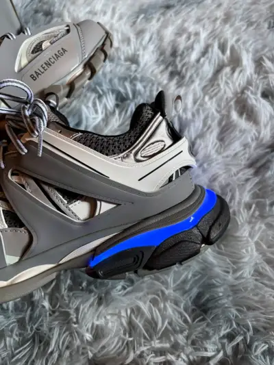 balenciaga track led - miniatura 3