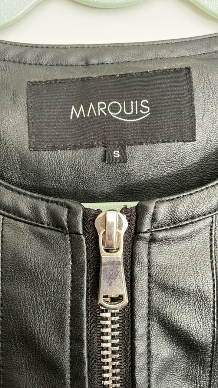 Chaqueta de cuero vegano negra para mujer Marquis - 4