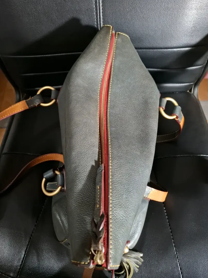 Bolso de cuero Dooney & Bourke verde oscuro - 4