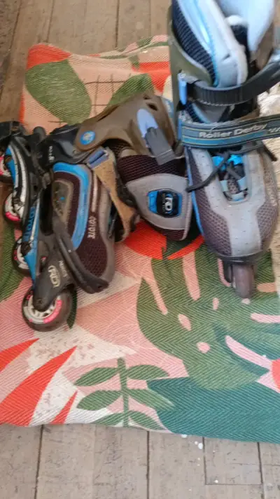 Patines en línea Roller Derby ajustables - miniatura 1