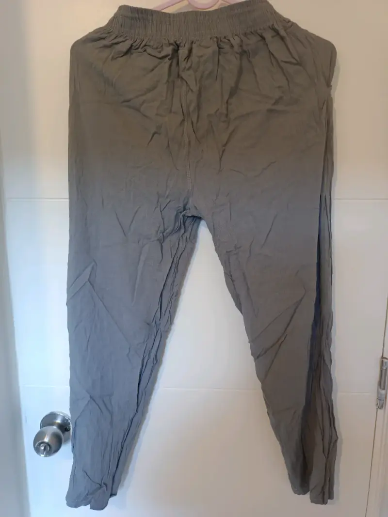 Pantalones de mujer color gris con lazo - 3
