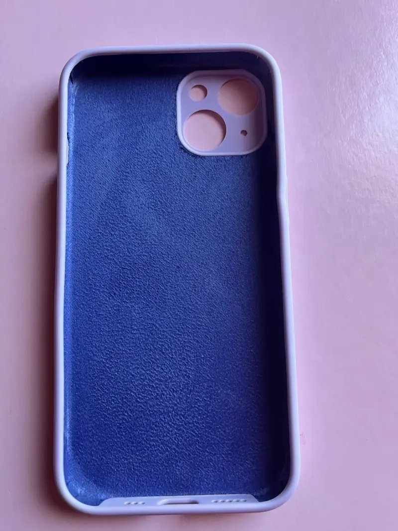 Funda protectora para iPhone 13 color lila - 2