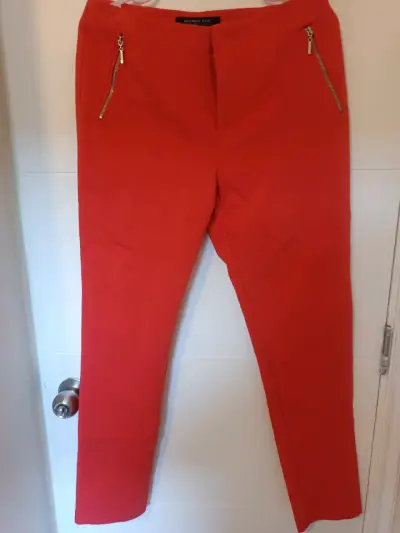 Pantalones rojos  Basement - miniatura 1