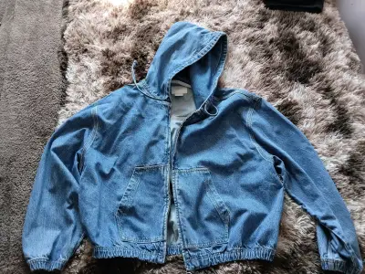 Chaqueta de Mezclilla con Capucha Zara Talla XL - miniatura 1