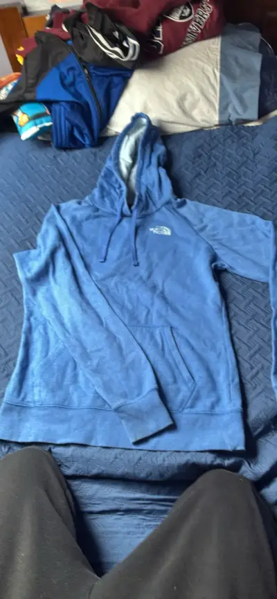 Polerón azul con capucha The North Face para mujer - miniatura 3