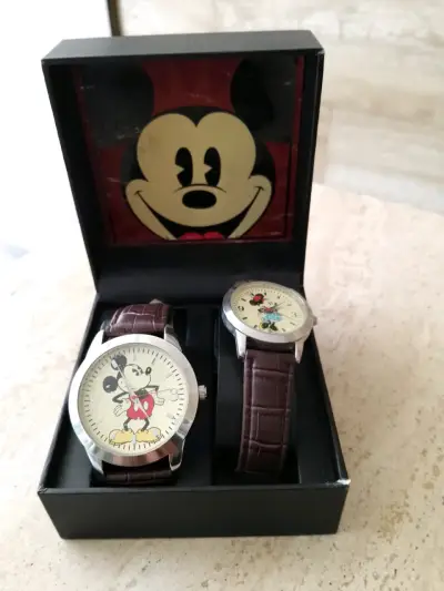 Set de relojes Mickey Mouse para pareja - miniatura 1