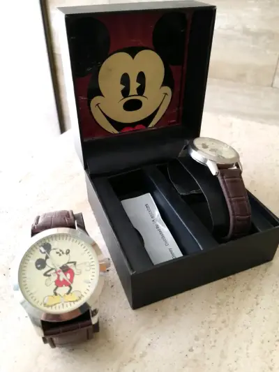 Set de relojes Mickey Mouse para pareja - miniatura 3