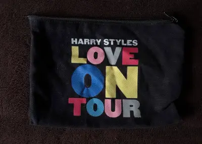 Estuche Harry Styles Love On Tour - miniatura 1