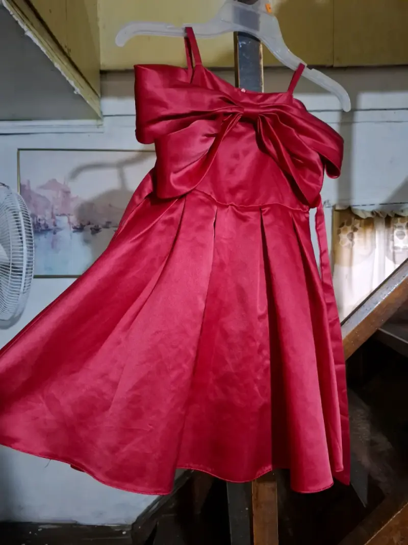 Vestido de fiesta rojo para niña con lazo - 2