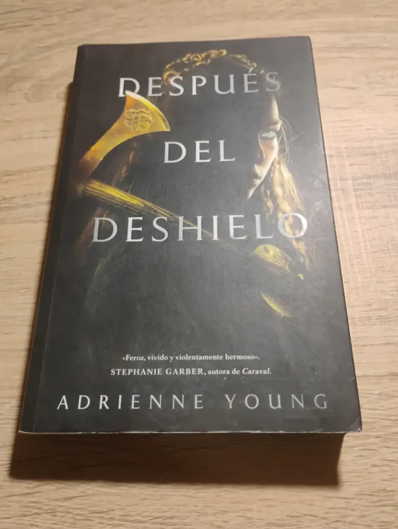 Libro 'Después del Deshielo' de Adrienne Young