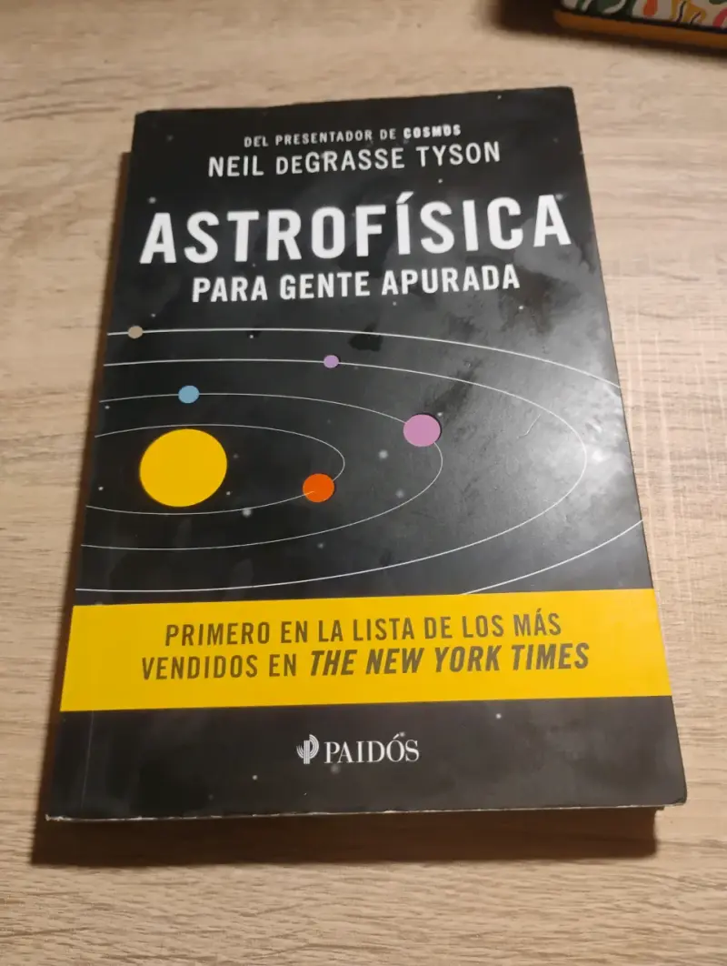 Libro Astrofísica para Gente Apurada de Neil deGrasse Tyson