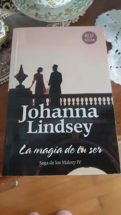 Libro romance de Johanna Lindsey - miniatura 1