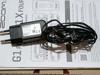 Pedal de efectos Zoom G1 Four para guitarra - miniatura 5